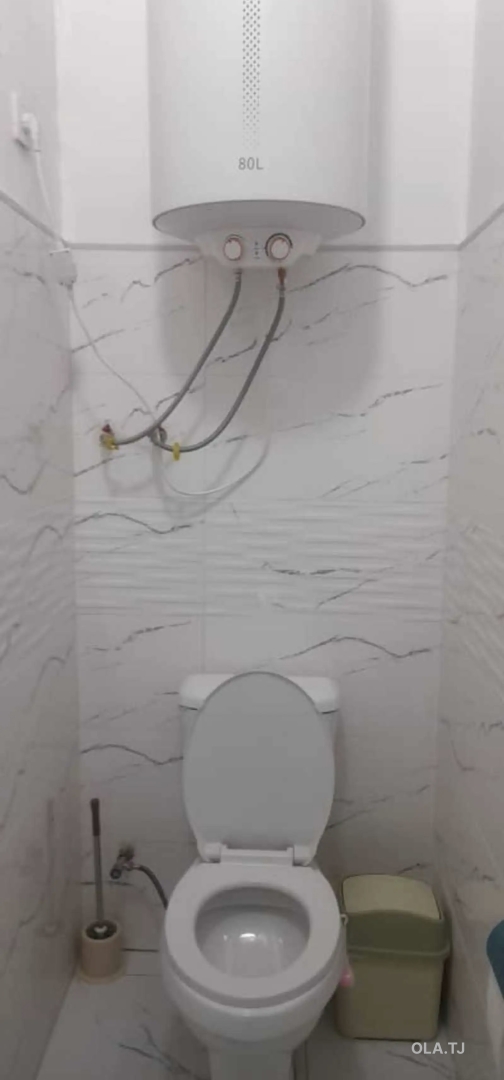 2 комнатная квартира, 2 этаж, 70 м²
