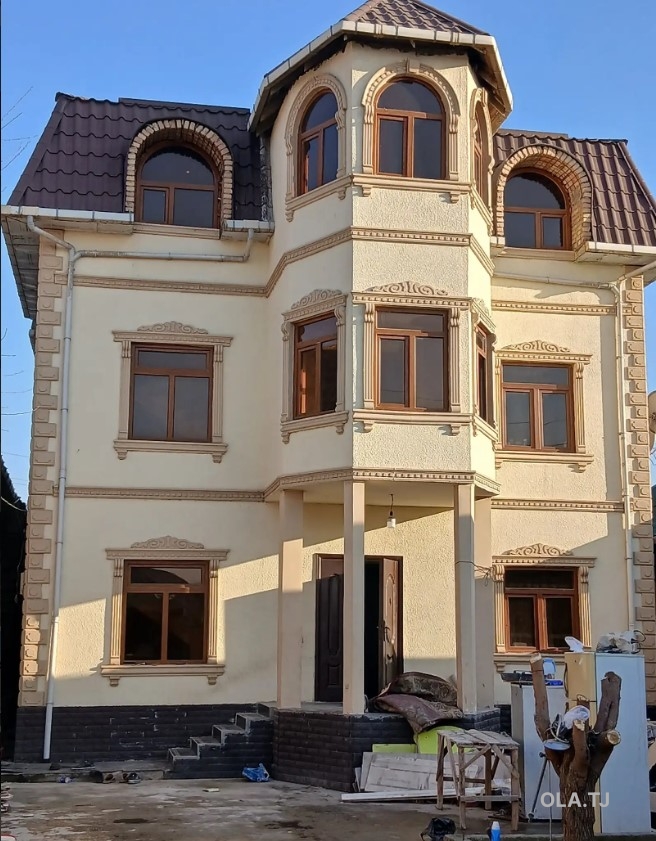 Дом (хавли), 6 комнат, 3 эт