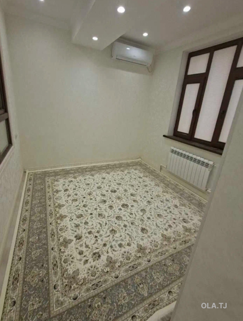 6 комнатная квартира, 8 этаж, 190 м²