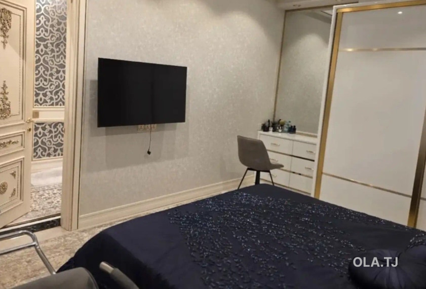 5 комнатная квартира, 10 этаж, 150 м²