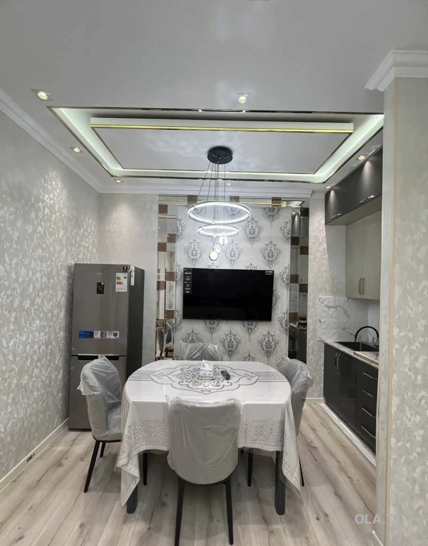 2 комнатная квартира, 9 этаж, 72 м²