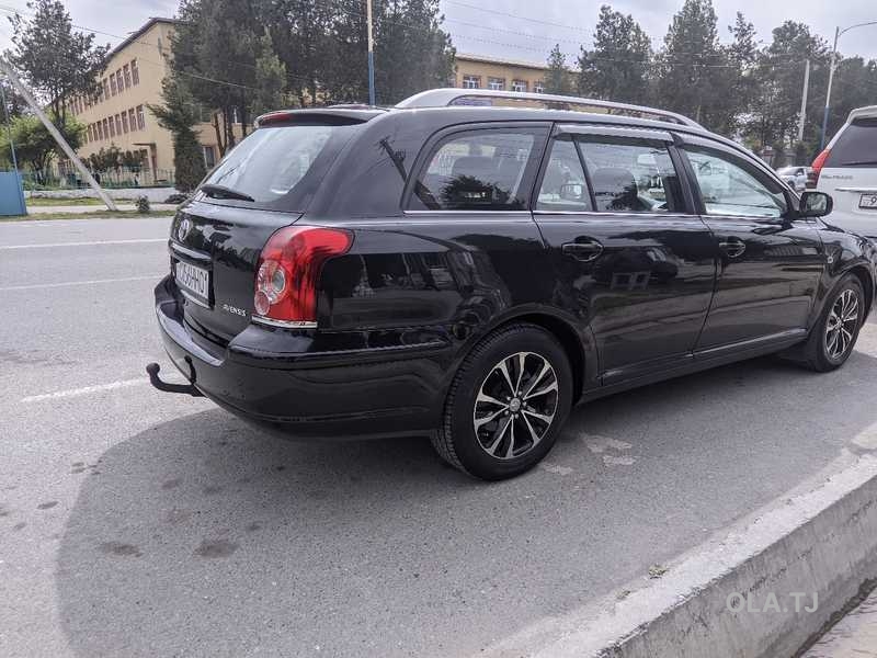 Toyota Avensis,  2006