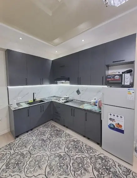 2 комнатная квартира, Цокольный этаж, 82 м²
