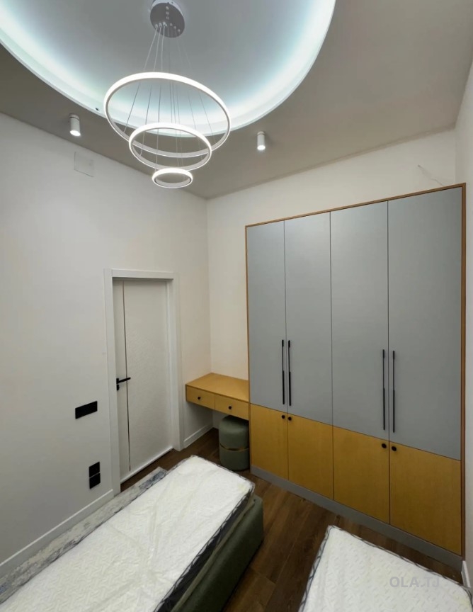 2 комнатная квартира,  этаж, 53 м²