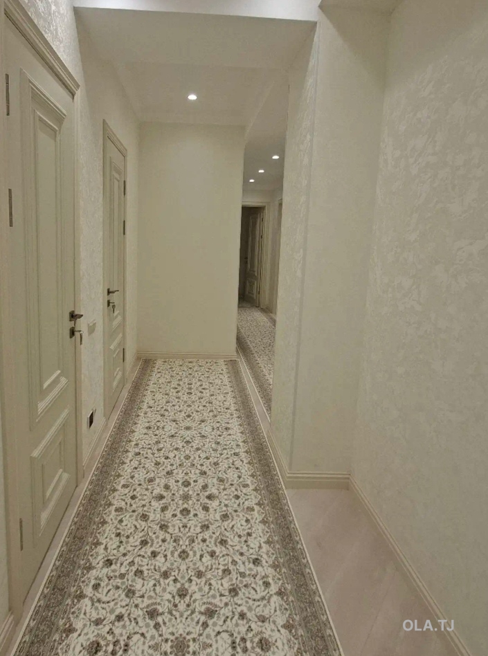 6 комнатная квартира, 8 этаж, 190 м²