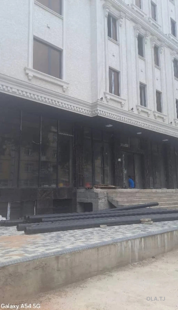 Помещение под магазин / салон, 205м², 3 микрораён