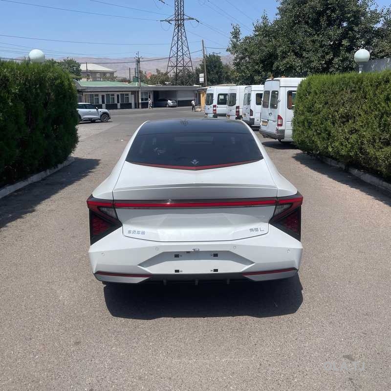 Dongfeng-Honda Lingxi L