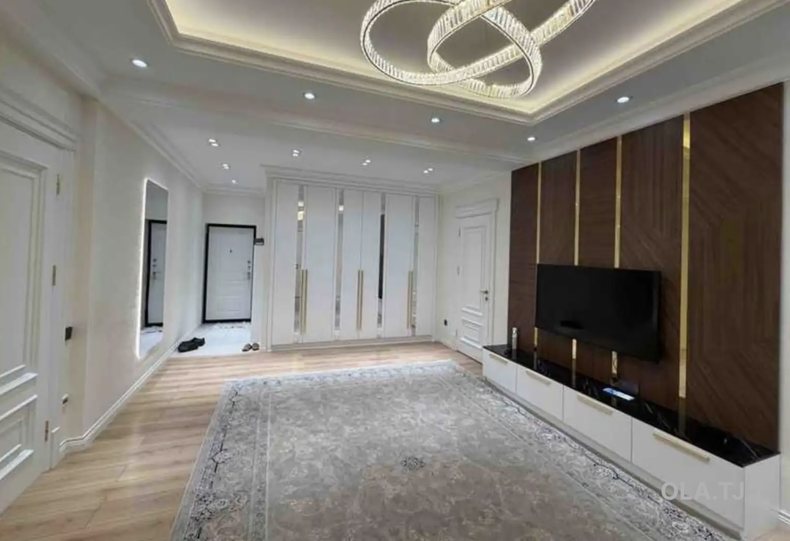 3 комнатная квартира, 5 этаж, 138 м²