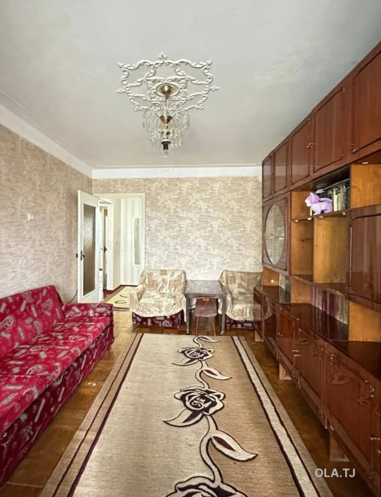 6 комнатная квартира, 4 этаж, 110 м²