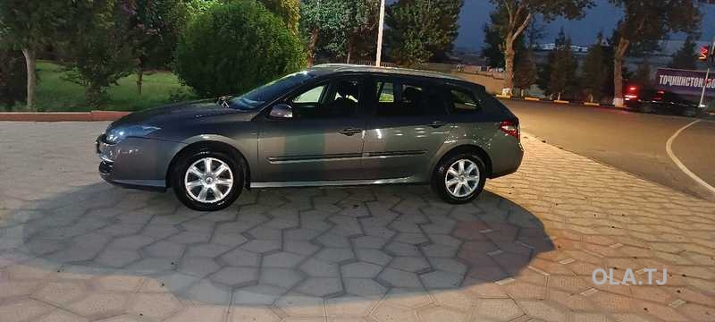 Renault Laguna,  2009
