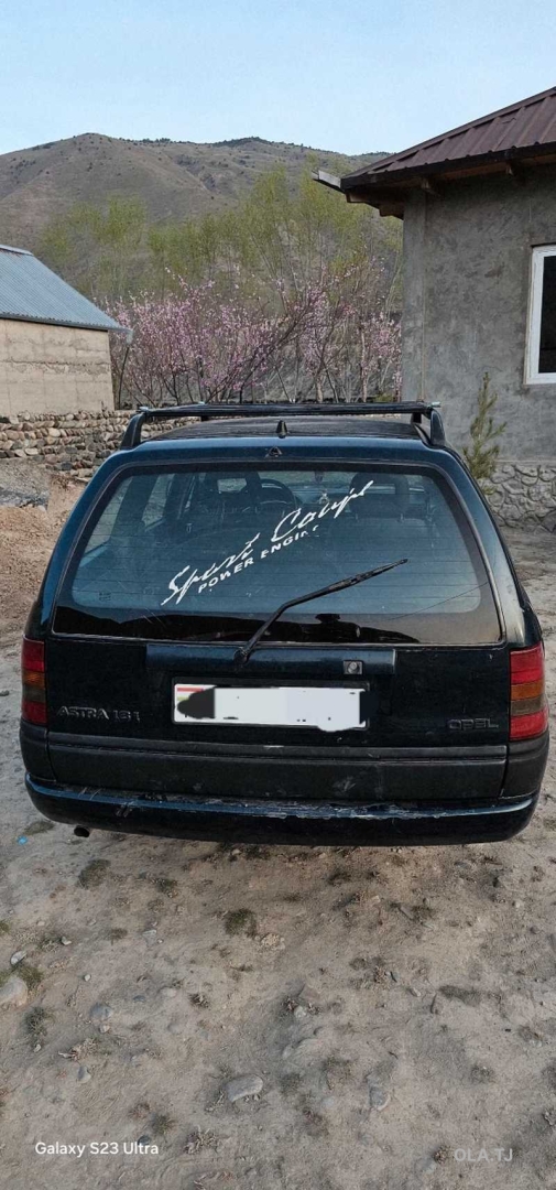 Opel Astra F,  1994