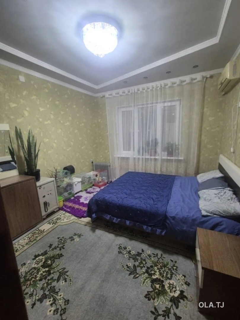 4 комнатная квартира, 4, 98 м²