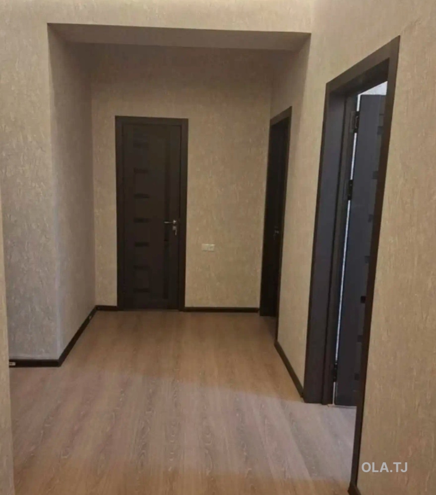 3 комнатная квартира, 8 этаж, 120 м²