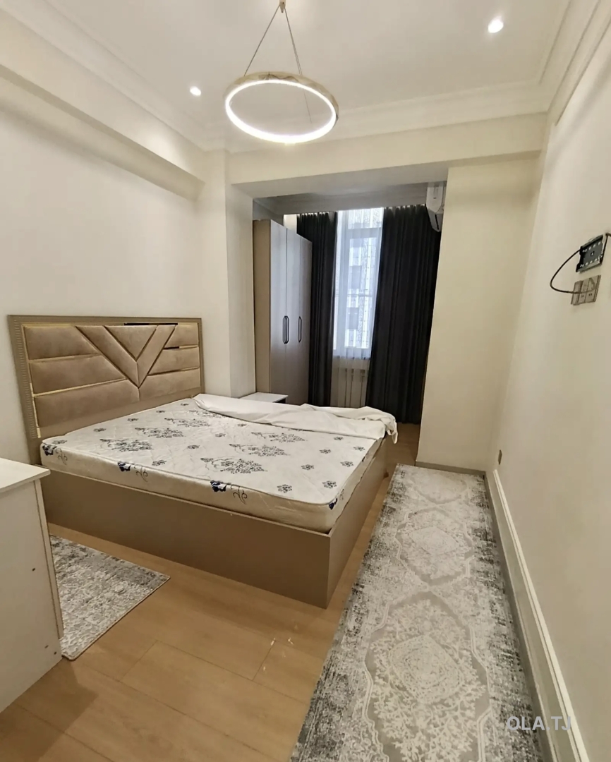 3 комнатная квартира, 12 этаж, 130 м²