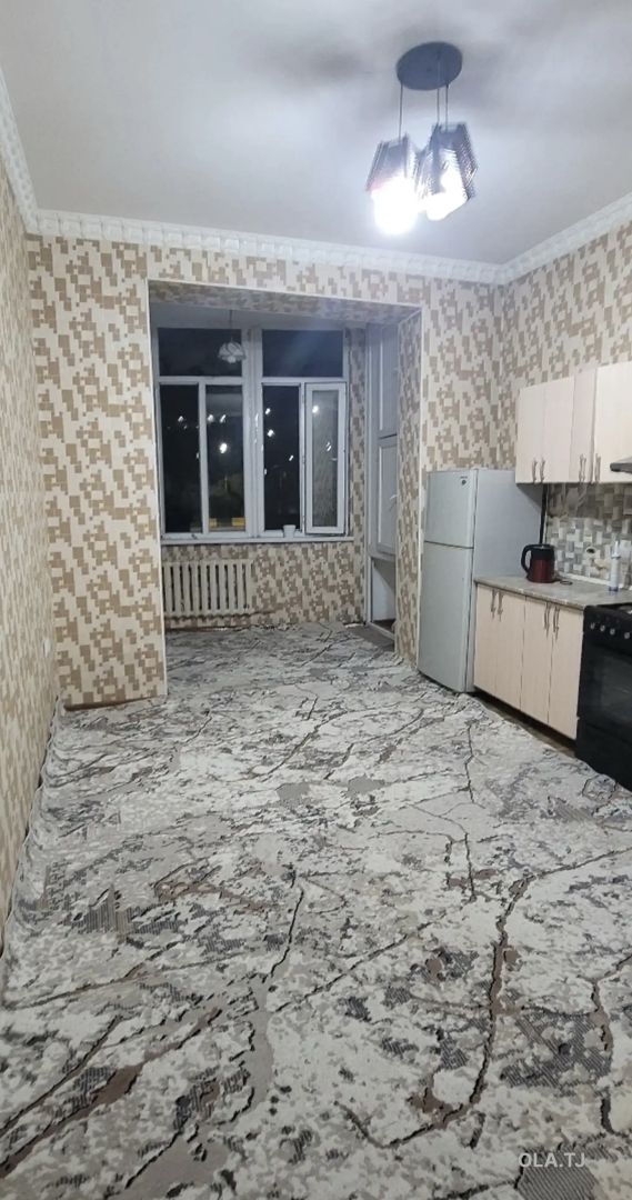 3 комнатная квартира, 3 этаж, 108 м²