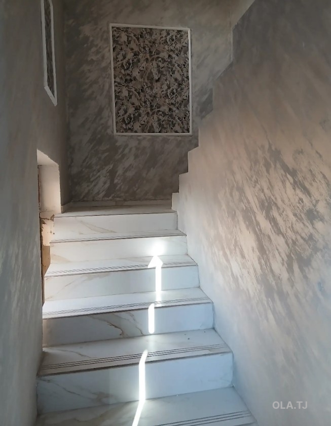 Дом (хавли), 6 комнат, 3 эт