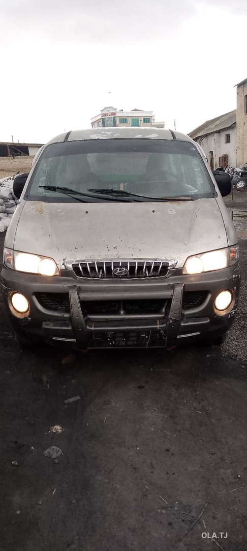Hyundai Starex, 2000