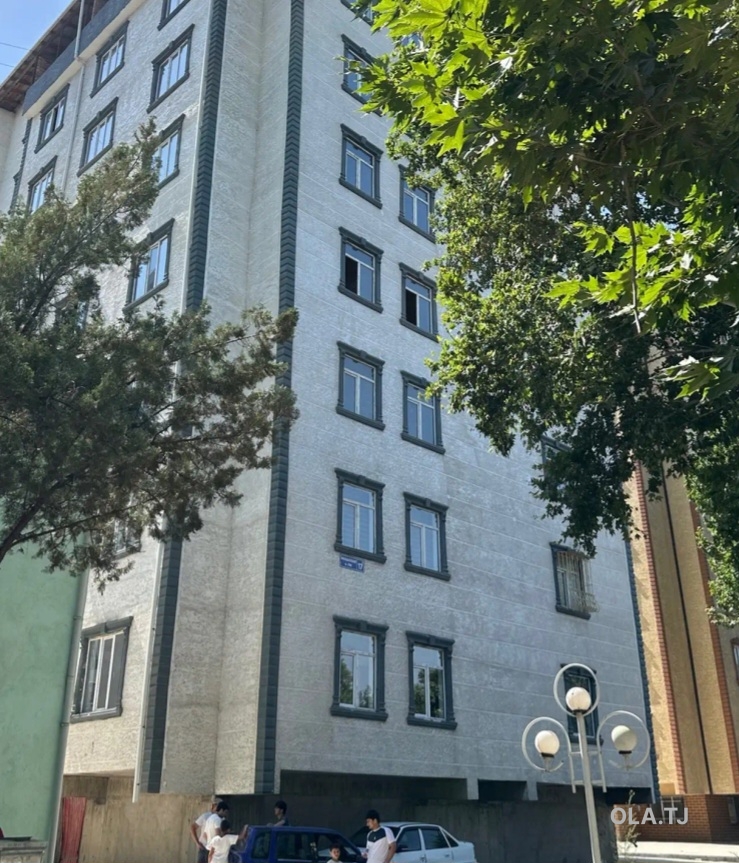 3 комнатная квартира, 8 этаж, 70 м²