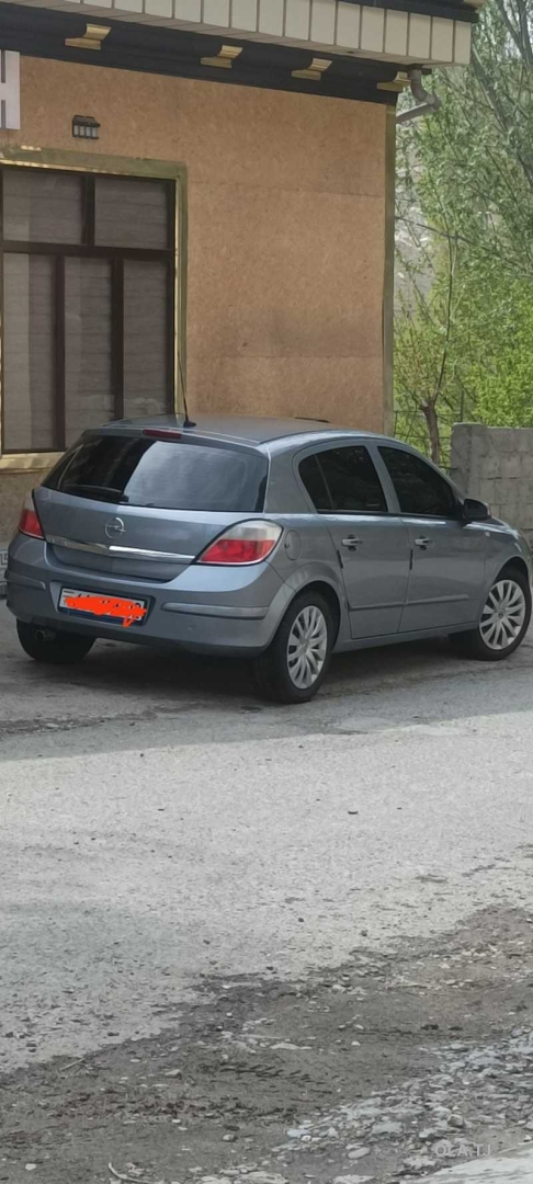 Opel Astra H,  2006