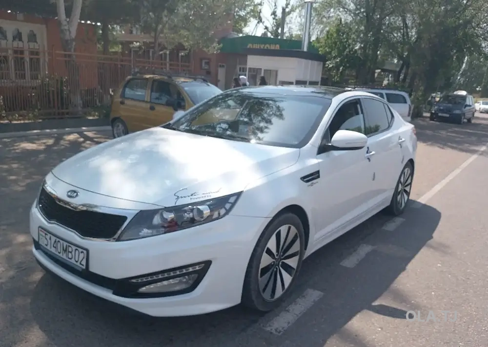 Kia K5,  2011