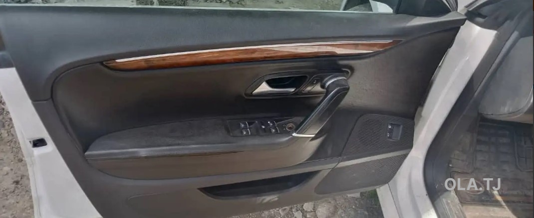 Volkswagen Arteon,  2012