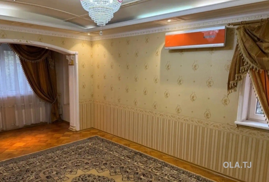 4 комнатная квартира, 3 этаж, 120 м²