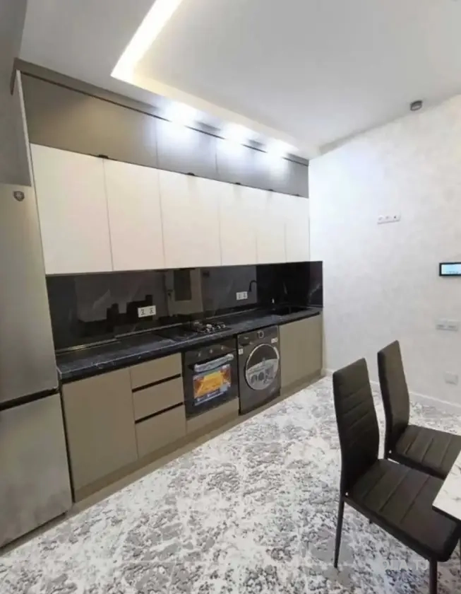 2 комнатная квартира, 2 этаж, 63 м²