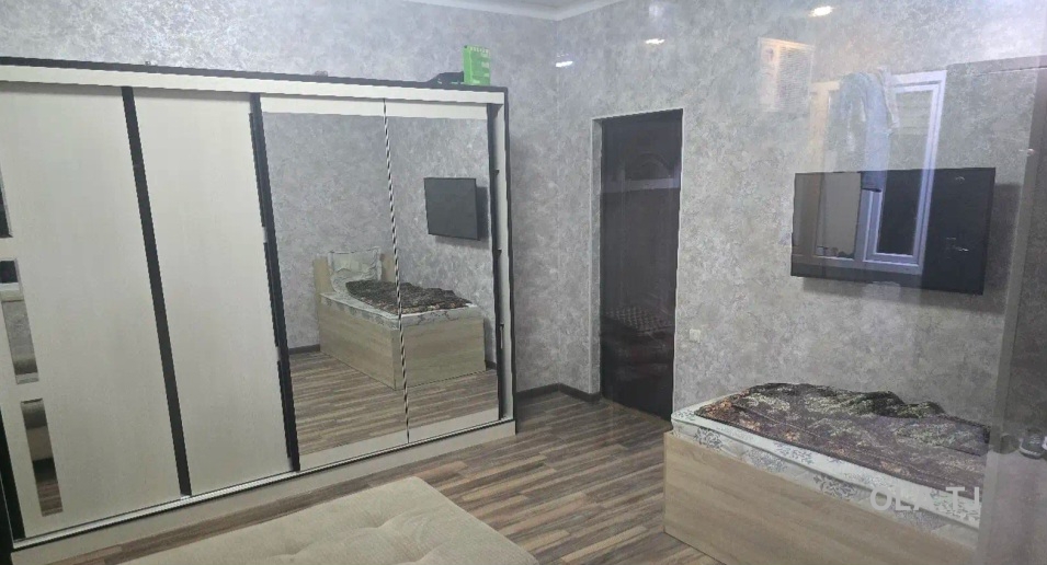 Комната в 5 комнатной квартире, 3/,