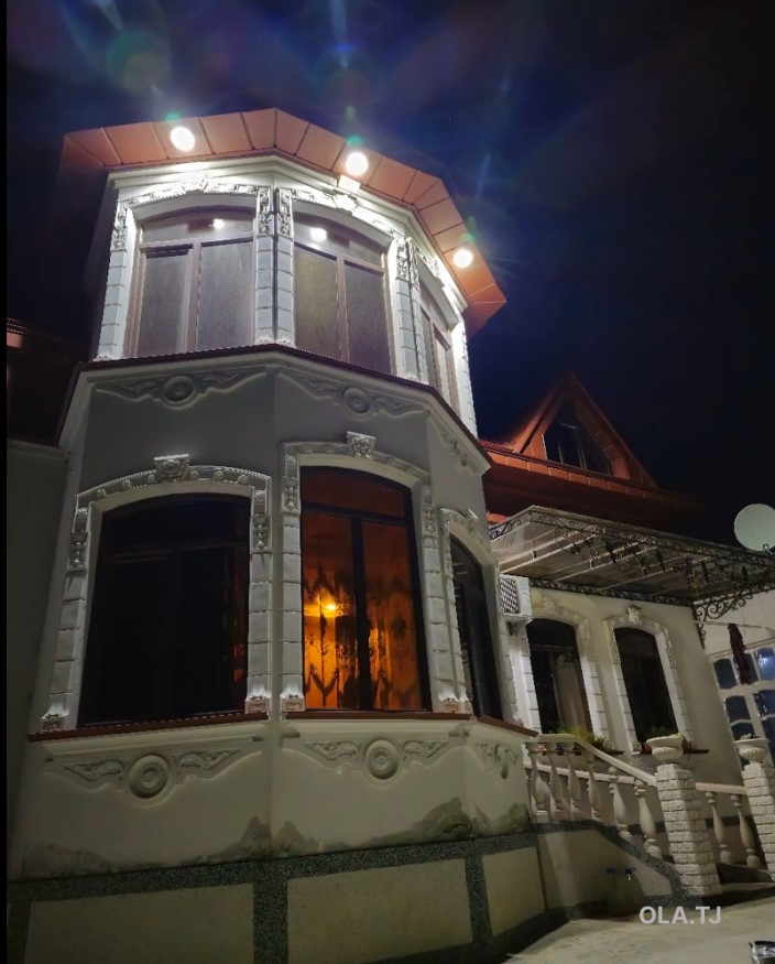 Дом (хавли), 10 комнат, 2 эт
