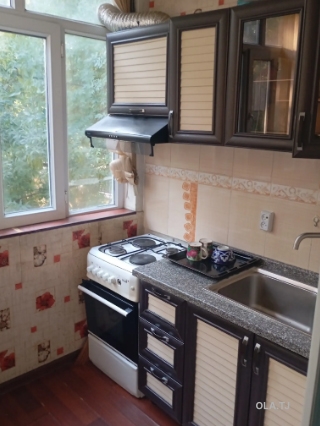 3 комнатная квартира, 4 этаж, 65 м²