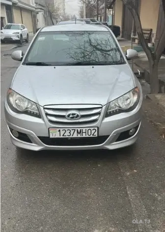 Hyundai Avante,  2010