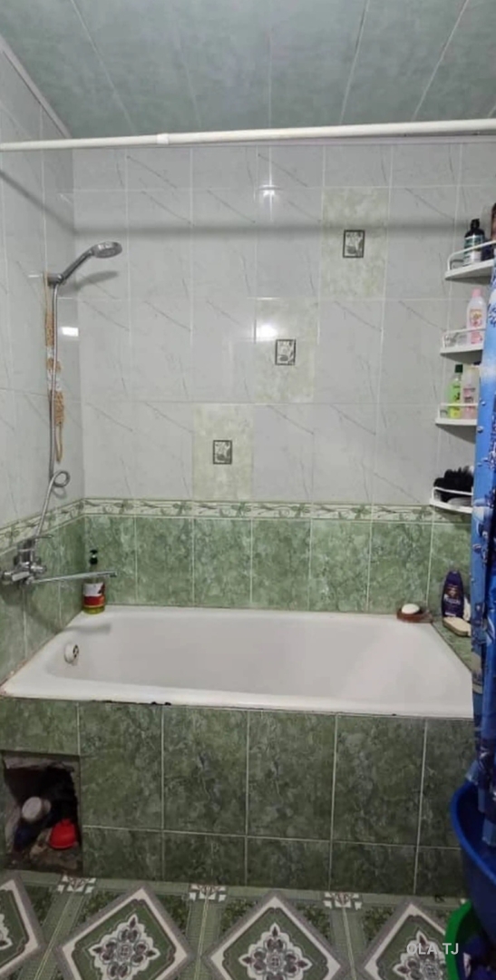 4 комнатная квартира, 4, 90 м²