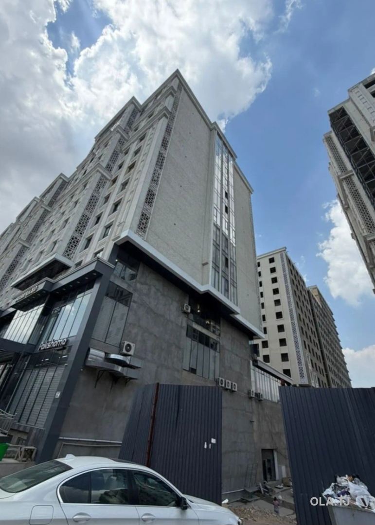 4 комнатная квартира, 6, 180 м²