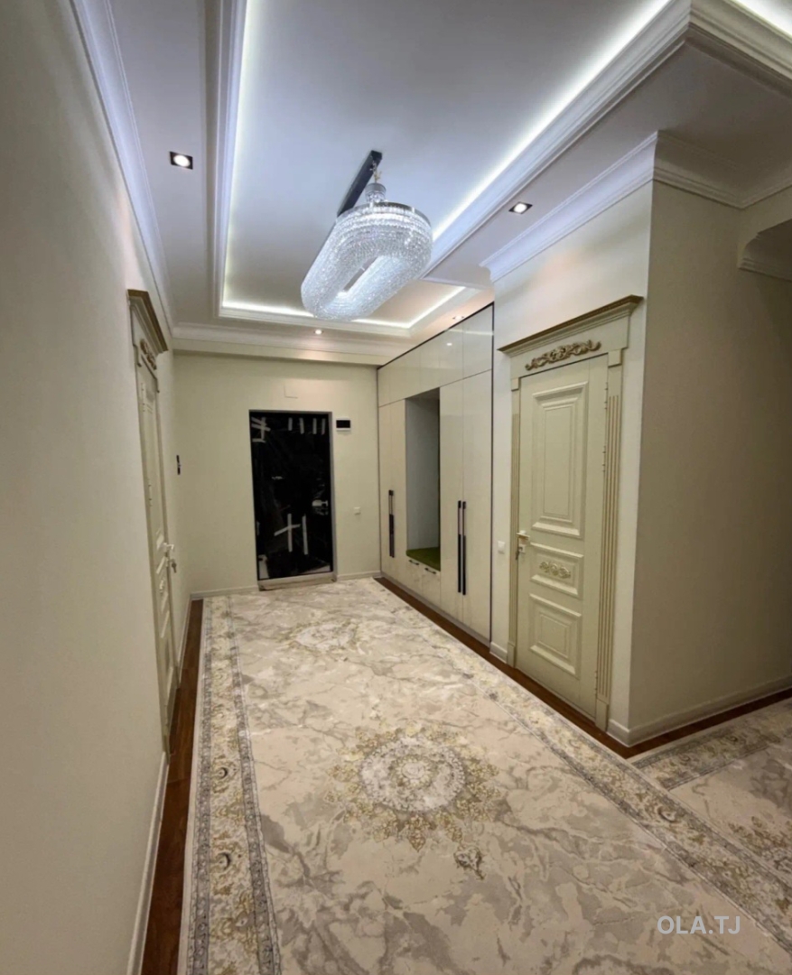 3 комнатная квартира, 4 этаж, 101 м²