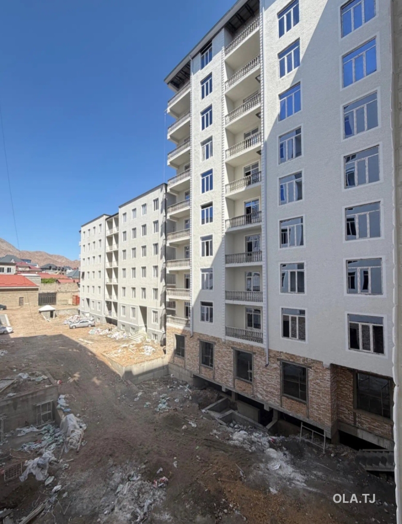 4 комнатная квартира, 5, 144 м²