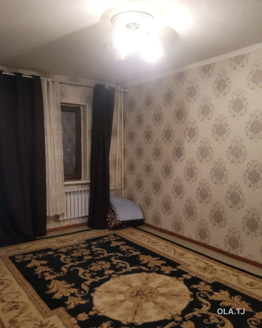 3 комнатная квартира, 8 этаж, 90 м²