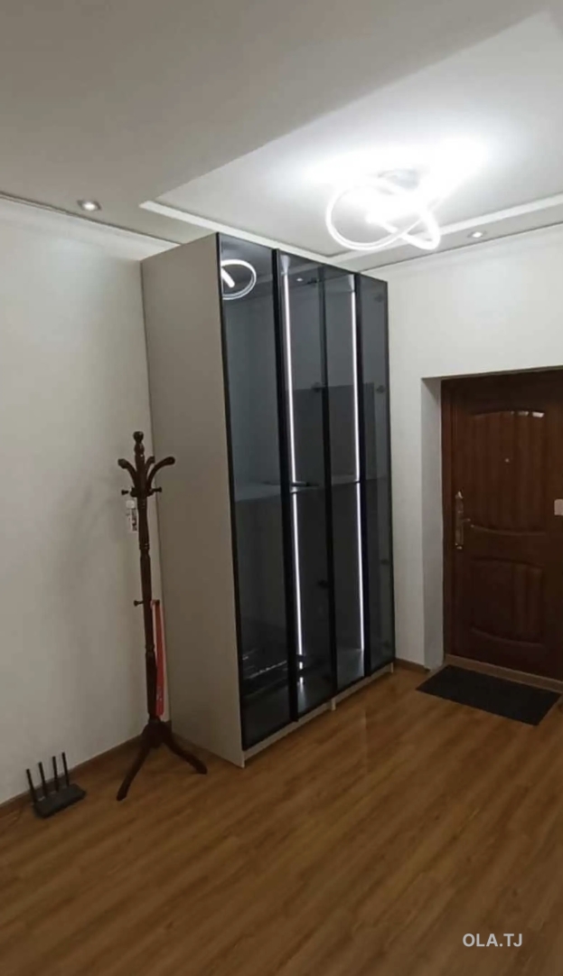 2 комнатная квартира, 8 этаж, 106 м²