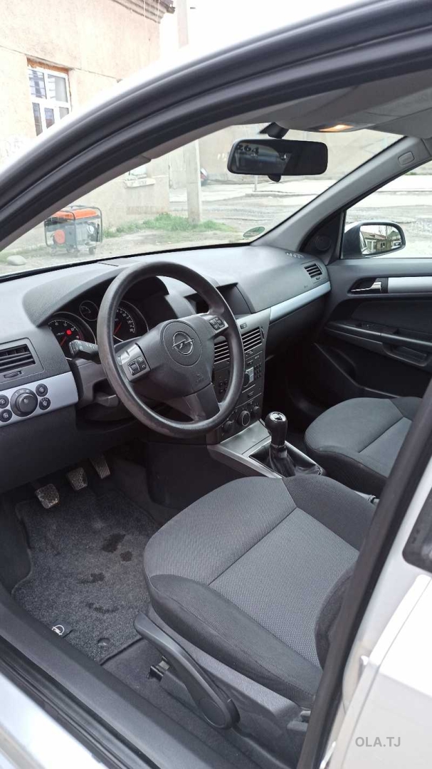 Opel Astra H,  2006