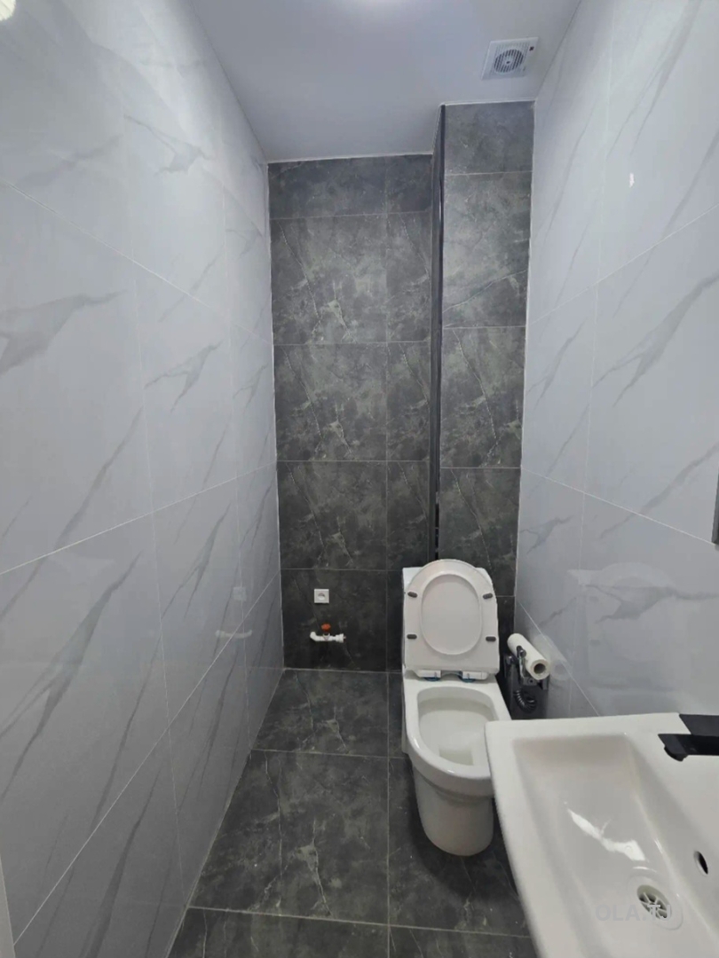 2 комнатная квартира, 5 этаж, 80 м²