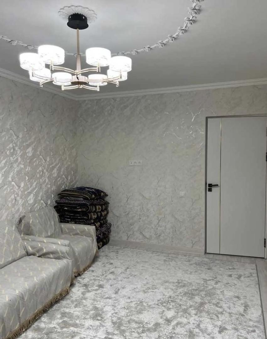 3 комнатная квартира, 3 этаж, 80 м²