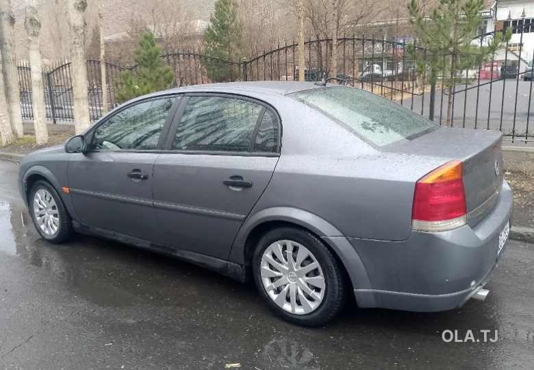 Opel Vectra C,  2002