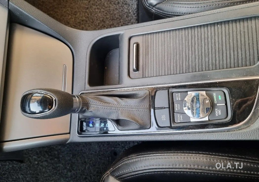 Hyundai Sonata,  2015