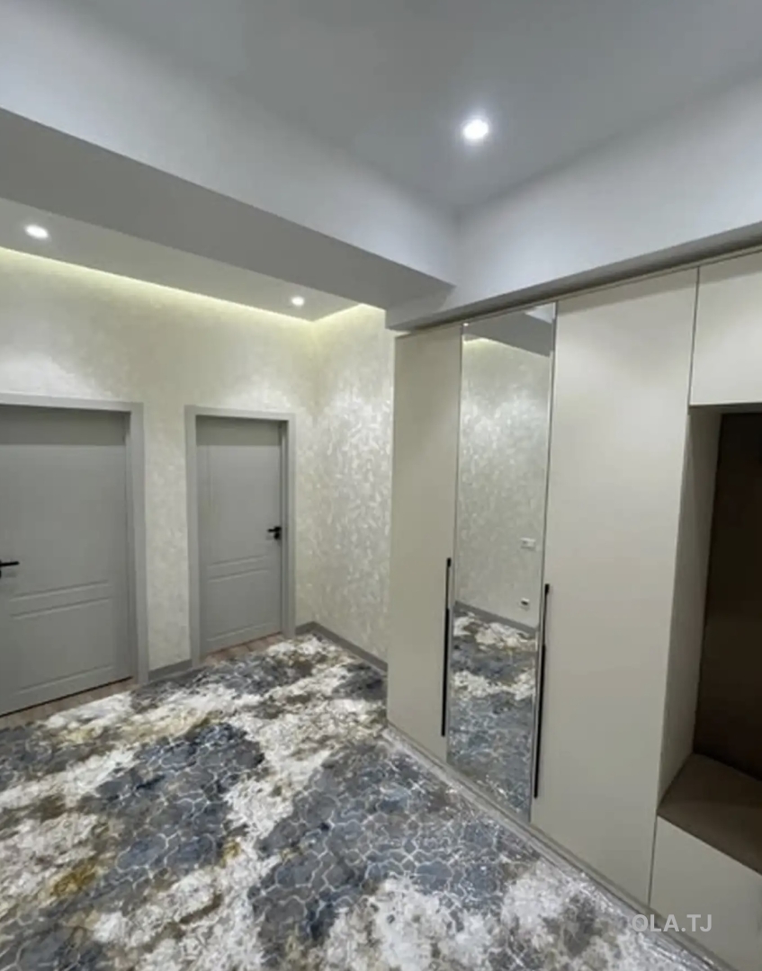 1 комнатная квартира, 4 этаж, 77 м²