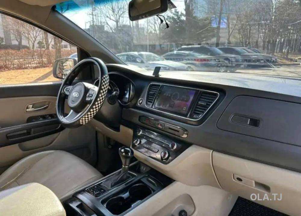 Kia Carnival,  2016