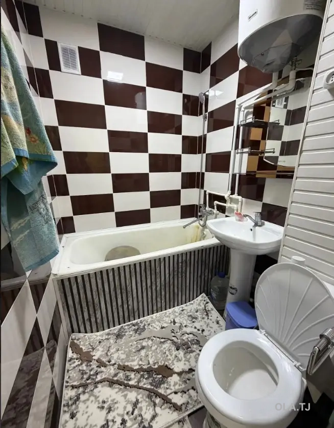 2 комнатная квартира, 2 этаж, 60 м²