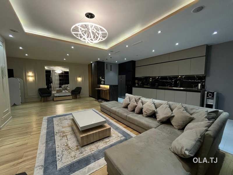 1 комнатная квартира, 10 этаж, 100 м²