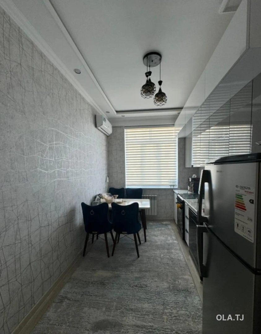 2 комнатная квартира, 2 этаж, 80 м²