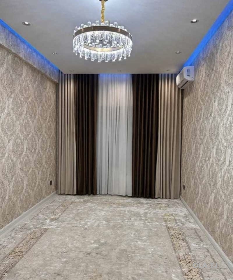 2 комнатная квартира, 14 этаж, 70 м²