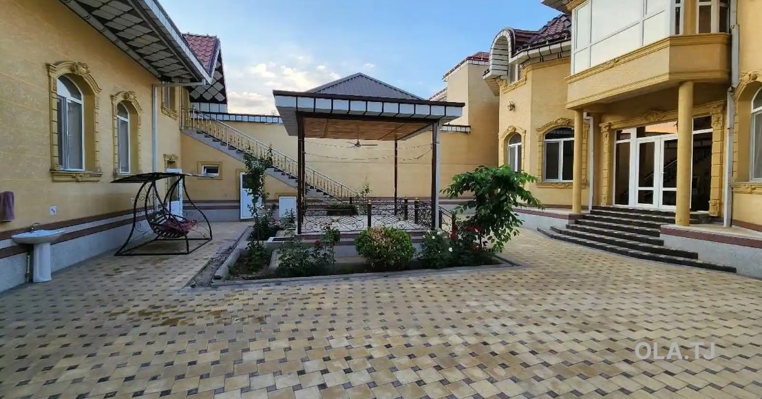 Дом (хавли), 7 комнат, 2 эт