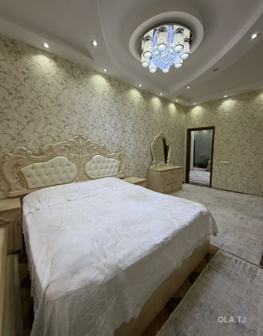 3 комнатная квартира, 10 этаж, 120 м²